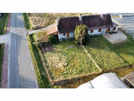 maison à rénover située entre chalon-sur-saone et lons-le-saunier proche louhans et ses 15