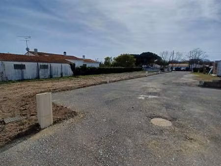 vente terrain à dolus-d'oléron (17550) : à vendre / dolus-d'oléron