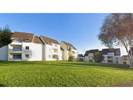 location appartement 3 pièces 66 m² à scaër (29390)