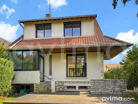 achat maison 7 pièces 155m² st nom la breteche 78860