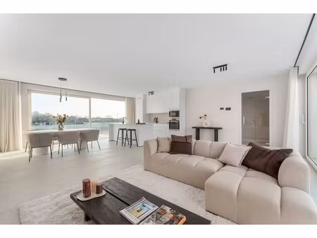 appartement te koop in vichte met 3 slaapkamers