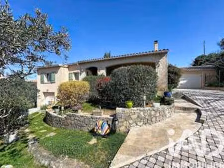 vente maison à aups (83630) : à vendre / 122m² aups
