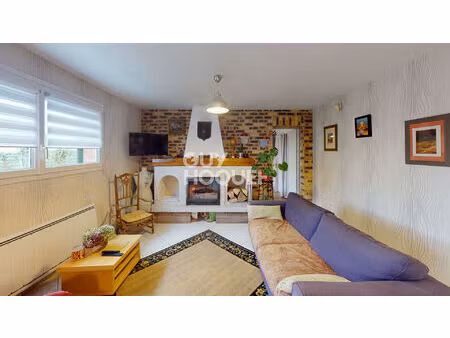 charmante maison à vendre - 7 pièces avec jardin et garage !