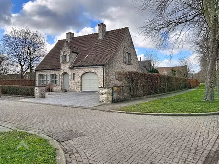 huis te koop in brugge met 3 slaapkamers