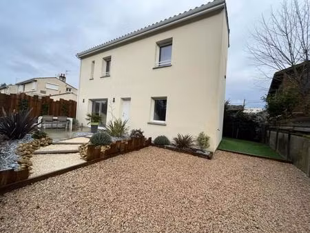 location appartement 1 pièce 15 m² à pessac (33600)