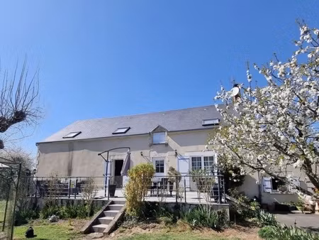 maison 6 pièces - 234 m²