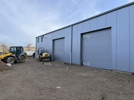 a louer : locaux d'activités neufs