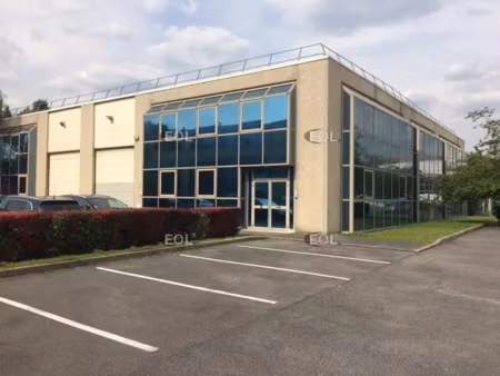 a louer : local d'activités de 478 m²