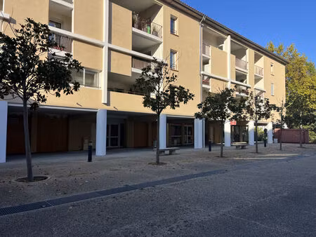 vente autres 127m2 céret 66400 - 181000 € - surface privée