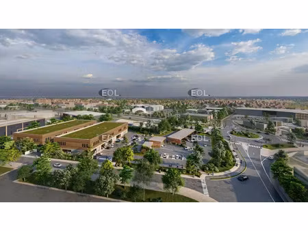 a louer - local d'activité avec bureaux de 1 851 m² à servon (77)