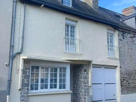 vente maison à bais (53160) : à vendre / 142m² bais