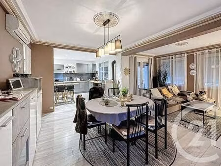 vente maison à guingamp (22200) : à vendre / 97m² guingamp