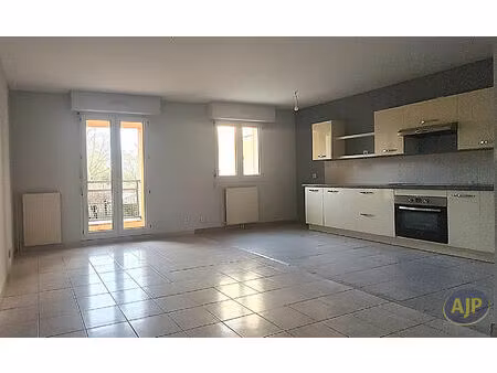 vente appartement 3 pièces 62 m² nantes (44200)