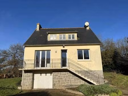 vente maison à kergrist-moëlou (22110) : à vendre / 89m² kergrist-moëlou