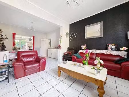 vente maison à téteghem (59229) : à vendre / 99m² téteghem