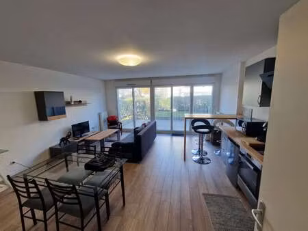 location appartement 2 pièces meublé à saint-herblain (44800) : à louer 2 pièces meublé / 