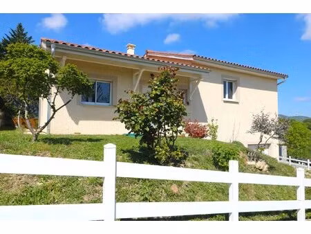 belle maison 2019 t4 + sous-sol sur terrain de 456 m²
