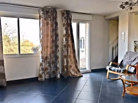 maison moderne 140 m² à la roche-en-brenil
