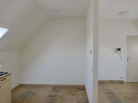 appartement à louer à wingene € 410 (lk2nf) - era - vastgoed centrum | zimmo