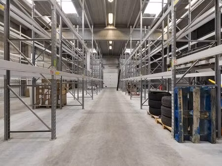 bien professionnel à louer à oostkamp € 2.100 (lk3d1) - dewaele business - brugge | zimmo