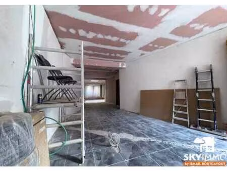 herstal centre immeuble mixte a fort potentiel