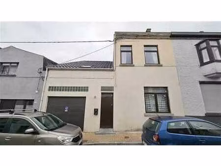 sous option - plus de visite - maison en cours de rénovation