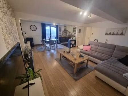 appart 2 chambres + parking couvert + cave au rez à herve