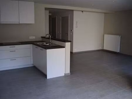 appartement à louer à leuze-en-hainaut € 725 (lk2uu) - primmo péruwelz | zimmo