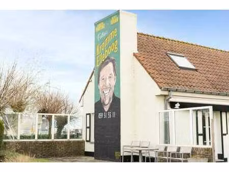 commerce avec jardin à le frontière d'ostende