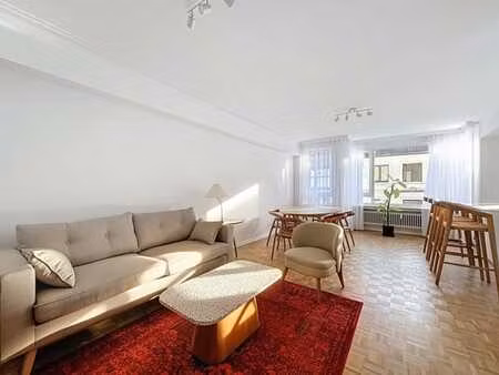 jardin du roi : bel appartement entièrement rénové et meublé