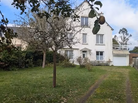 guemene sur scorff grande maison de 130m² environ avec vie de plain pied sur 2 niveaux par