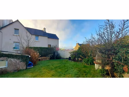 maison en plein centre de plabennec