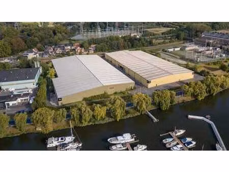 entrepôts logistiques à louer dans le port de gand