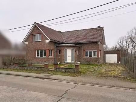 lot 2: maison rurale