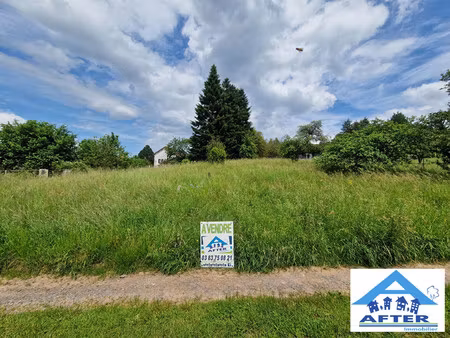 terrain constructible 2623 m²