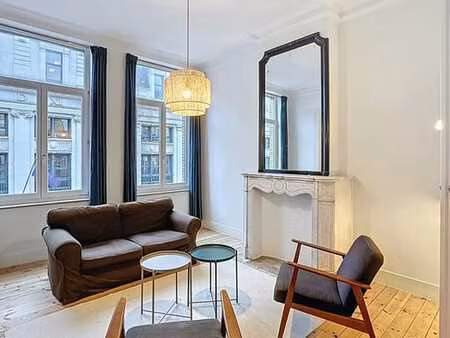 superbe appartement meublé 2 chambres – 105 m² – centre de b