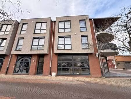 appartement 1 chambre  2 terrasses et emplacement de parking