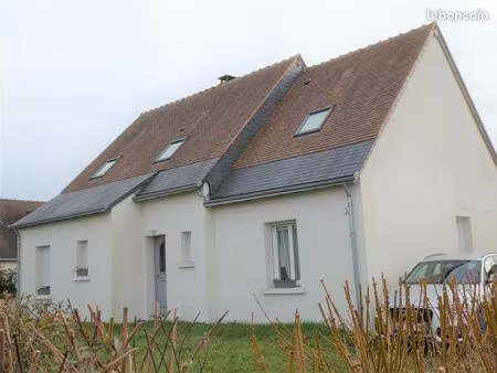 maison 140 m² bléré