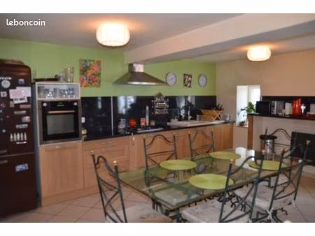 location maison 5 pieces 3 chambres 132m2