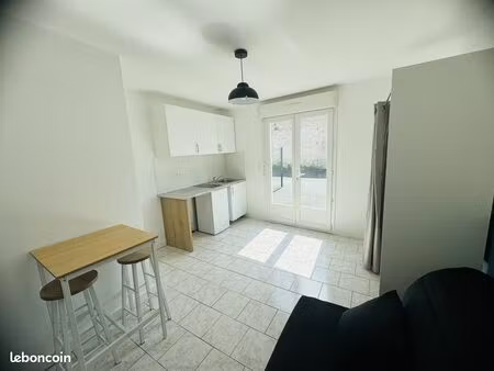 studio 1 pièce 15 m²