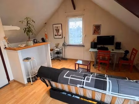 magnifique f1 meublé centre proche écoles