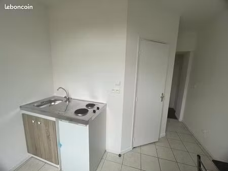studio 1 pièce 23 m²