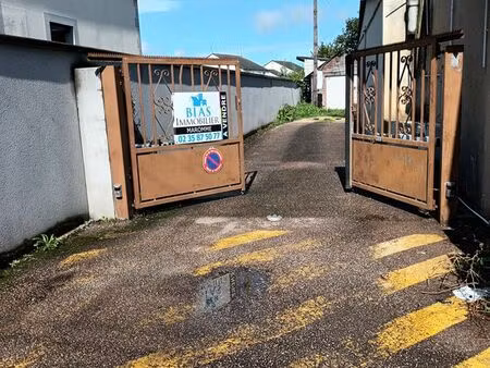 place de stationnement sécurisée canteleu