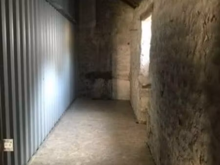 garage / box sécurisé – 10 m² – pithiviers