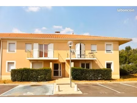 t 2 50 m2 ensoleillé + parking ds résidence securisée