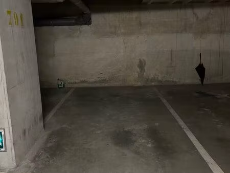 place de parking colombes