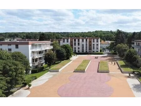 appartement vaujours m² t-4 à vendre  229 000 €