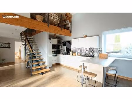 maison 6 pièces 183 m²