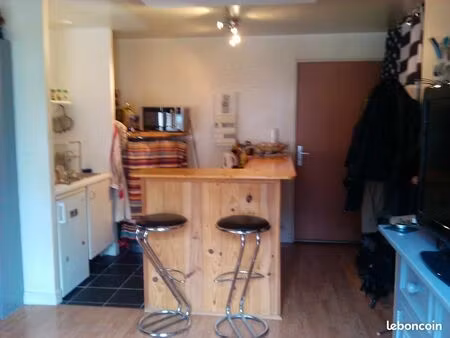 grand f1 hyper centre