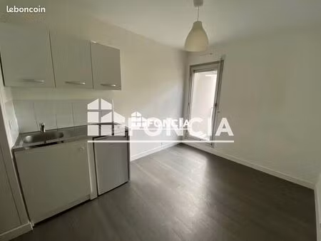 studio 1 pièce 13 m²